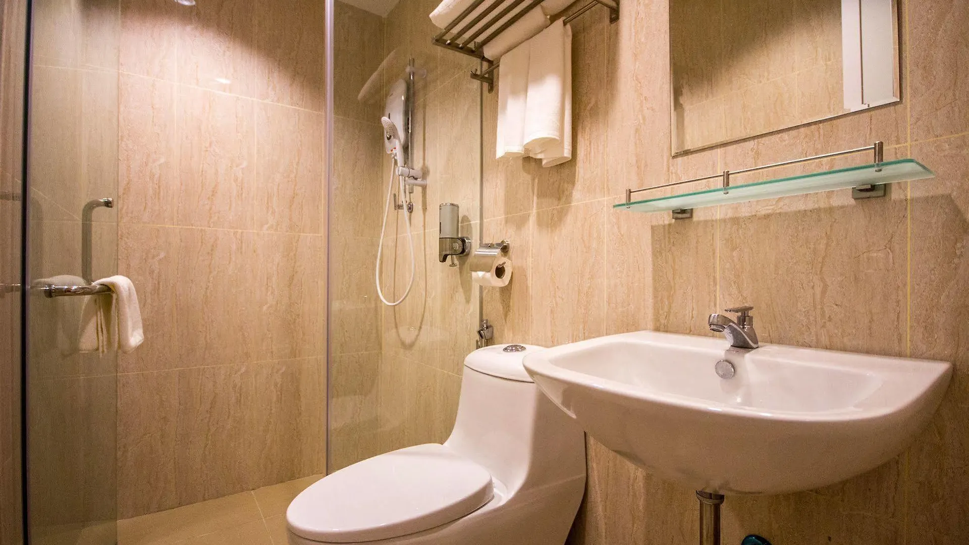 Отель 118 Hotel,Dato Keramat - Self Check In Джорджтаун